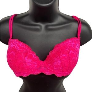 Victoria’s Secret Pink padded push up Demi bra size 32C